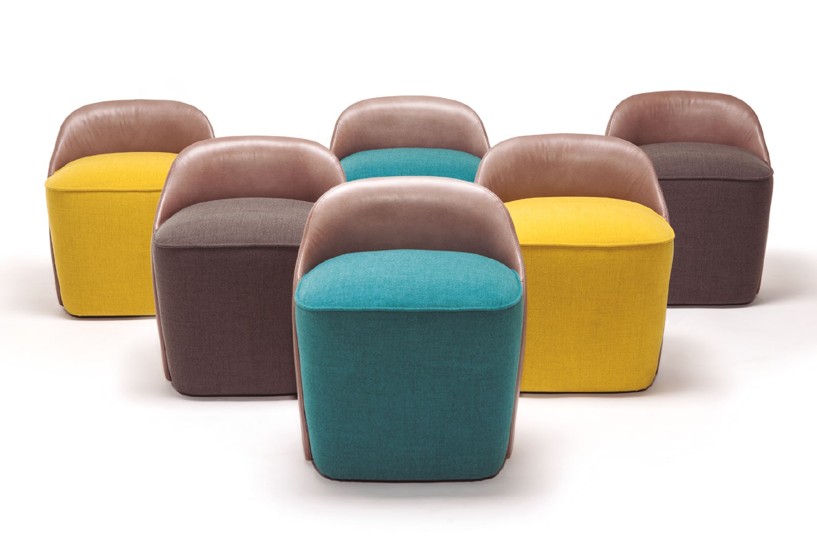 Room & Small Room Pouf • Deluxe Dreaming Milano