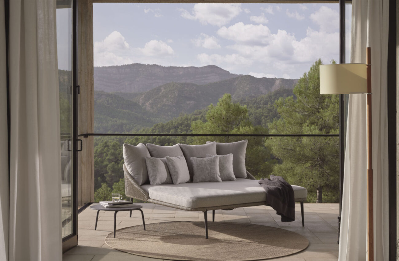 Rodona daybed